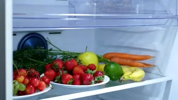 Nu mai ține aceste legume și fructe în frigider! Se strică mai repede, iată unde trebuie să pui roșiile