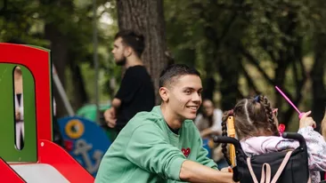 David Popovici, licitație cu suflet! Renunță la echipament și construiește o casă pentru 11 copii