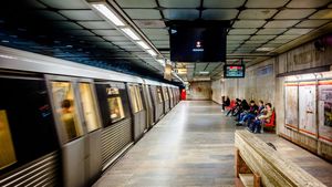 Cât vor aștepta bucureștenii metroul în stații! Ministrul Transporturilor a făcut anunțul