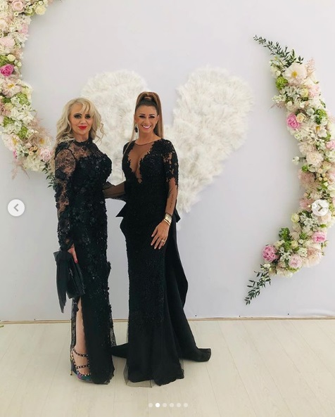 Ce surpriză! Ce rochie sexy a ales Anamaria Prodan azi, la o nuntă, după ce a apărut aproape goală la petrecerea VIVA