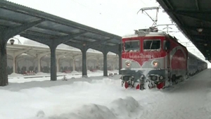 CFR face primele declaratii despre trenurile blocate! Cum fac fata autoritatile