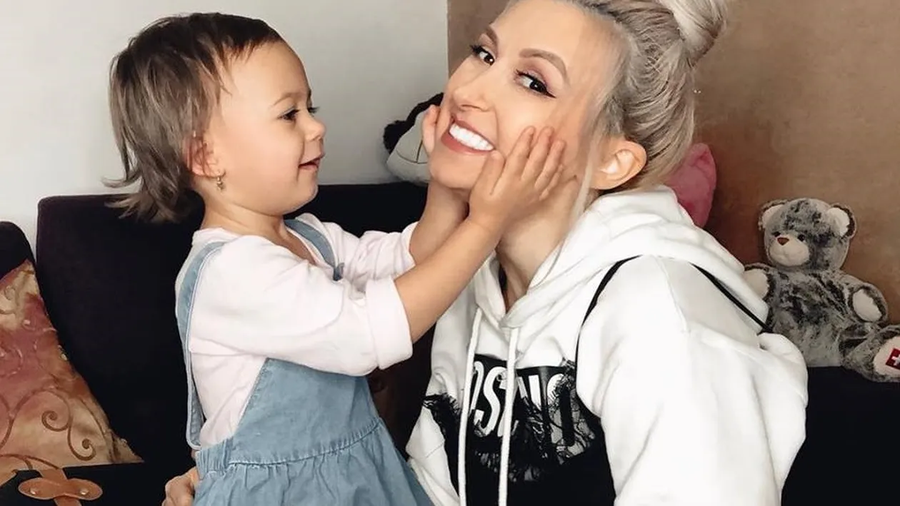 Andreea Bălan, o mamă impunătoare! Interdicțiile decise pentru fiicele sale până când vor împlini 20 de ani