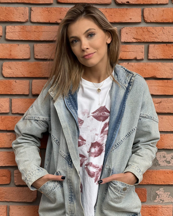 Andreea Ibacka și-a schimbat look-ul/ Sursa foto: Instagram