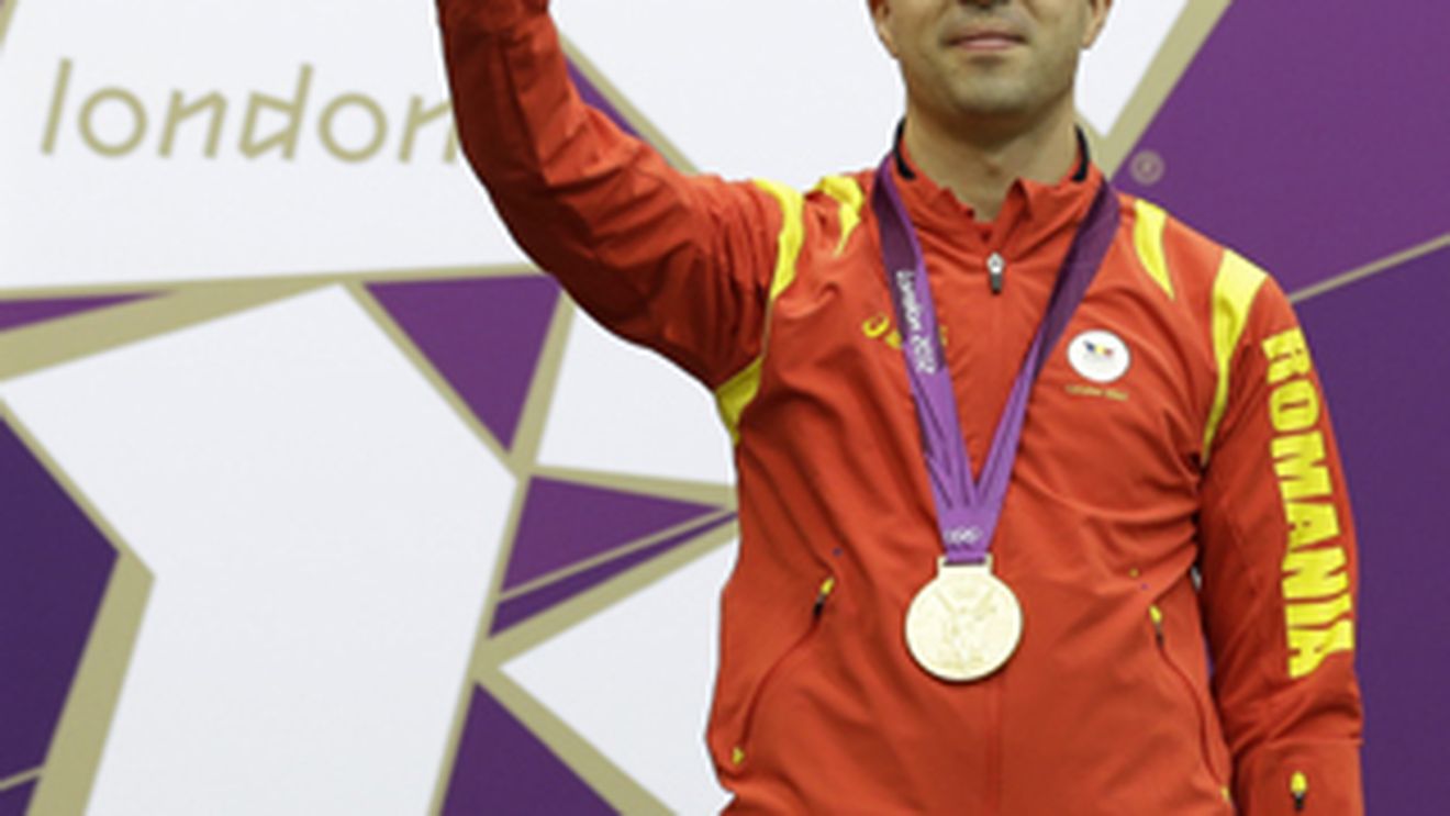 A devenit campion olimpic, dar viata i s-a schimbat in rau! Vezi motivele incredibile pentru care Alin Moldoveanu ar da orice sa fi ramas in anonimat!