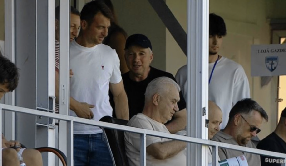 Dan Petrescu s-a întors pe stadion, după un an de absență. Anunțul făcut de fostul antrenor al CFR Cluj