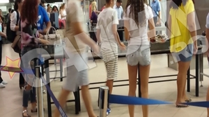 Dupa doua luni in care a locuit la hotel, Vijelie a reusit sa isi impace sotia! Si-a luat familia si au plecat la…