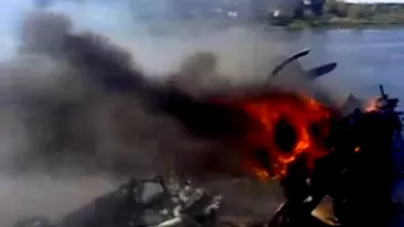 VIDEO Catastrofa aviatica! Un avion in care se afla echipa rusa de hochei s-a prabusit! 44 de oameni au murit!