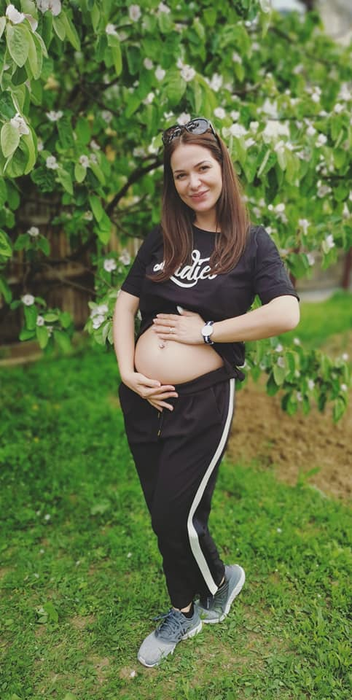 Deea și Dinu Maxer au dezvăluit sexul bebelușului lor: ”Acum suntem sută la sută siguri”