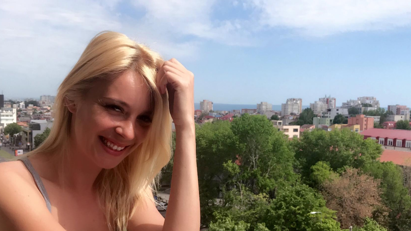 Diana Dumitrescu a fost cerută în căsătorie! "A căzut în genunchi şi..."