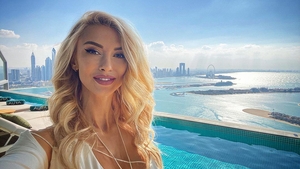 Andreea Bălan a semnat cu Pro TV, după ce a fost dată afară de la Antena 1. Tatăl artistei a confirmat