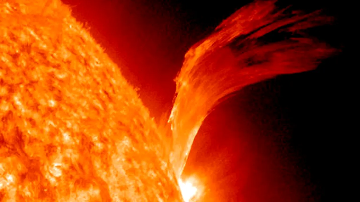 Expertii NASA avertizeaza: exploziile solare din 2013 vor fi extrem de puternice!