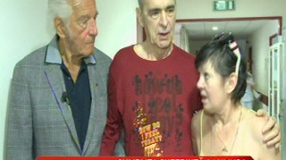 Sergiu Nicolaescu, sfasiat de durere cand l-a vazut pe Iurie Darie bolnav! Nu a fost in stare sa-l priveasca in ochi sau sa spuna ceva!