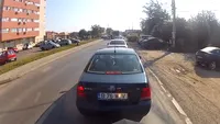 Dorel a oprit circulatia in Bucuresti! Un motociclist revoltat a filmat totul si a fost foarte aproape sa sfarseasca prost!