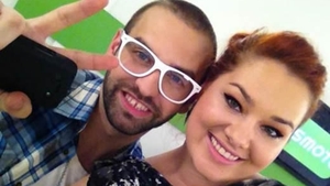 Smiley le-a scris o piesa fostilor concurenti de la Vocea Romaniei! Asculta aici "Prima piatra" a lui Fely Donose si Silviu Pasca