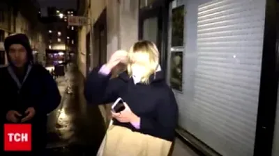 „Îți place să trăiești în Europa?”. Un jurnalist ucrainean a abordat-o pe presupusa fiică a lui Putin la Paris / Ea spune că îi pare „foarte rău” pentru războiul din Ucraina