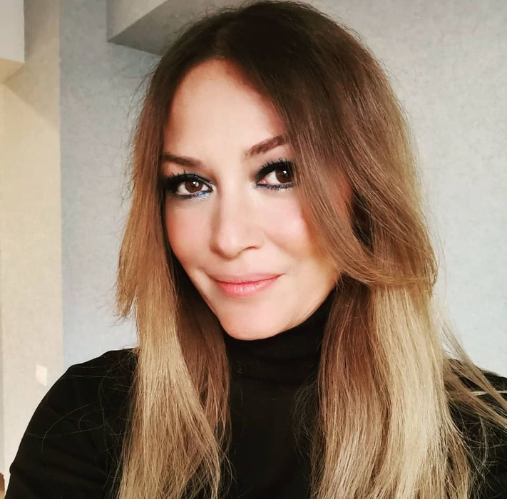 Anca Țurcașiu le dă replica tuturor celor care au acuzat-o că și-a făcut prea multe operații estetice. „Să pună una lângă alta fotografiile mele”