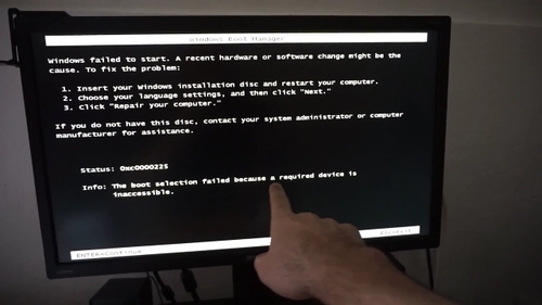 Se blochează laptopul și se închide? Nu e vina ta, Microsoft chiar a dat-o în bară!