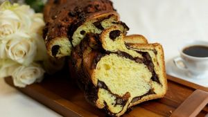 De necrezut! Cât a ajuns să coste un cozonac, acum, cu 2 zile înainte de Paște