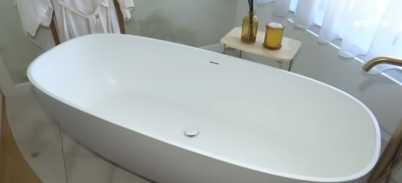 Partajul după divorțul dintre Andreea Popescu și Rareș Cojoc. La cine rămâne penthouse-ul de 4 milioane de euro? Imagini cu locuința de lux