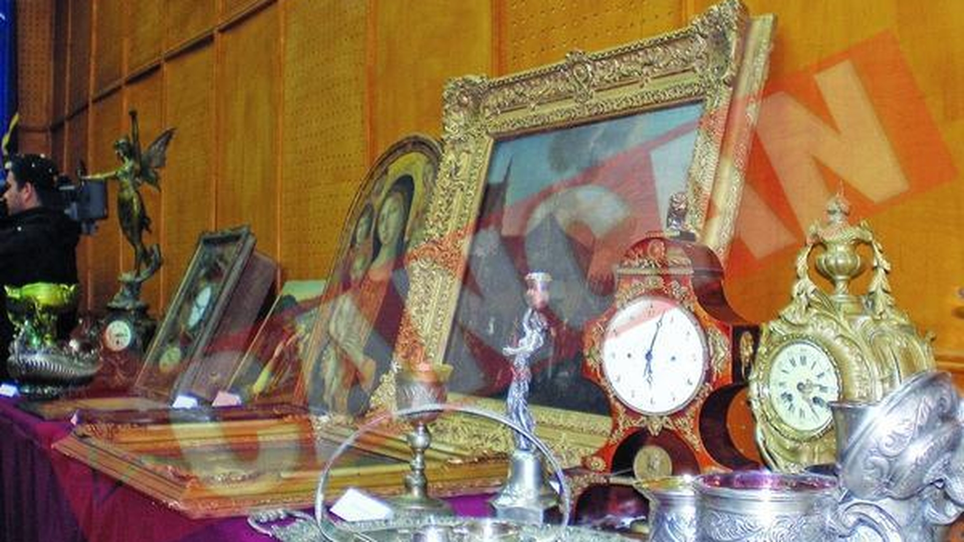 Hoti de tablouri celebre, prinsi la Brasov