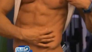 VIDEO Dorian Popa nu este degeaba unul dintre cei mai sexy actori! Uite cum se mentine! "Sportul este viata mea"