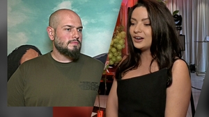 A ajuns la cuțit de dragul lui BRomania! Anca Dinicu a tras tare la ”Teambuilding” și ”Haita de acțiune”, dar face Crăciunul în cârje
