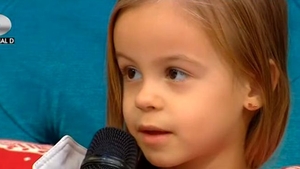 Fiica Andei Adam a spus tot! ”Unde o pupă tati pe mami?” Răspunsul fetiței i-a lăsat fără cuvinte