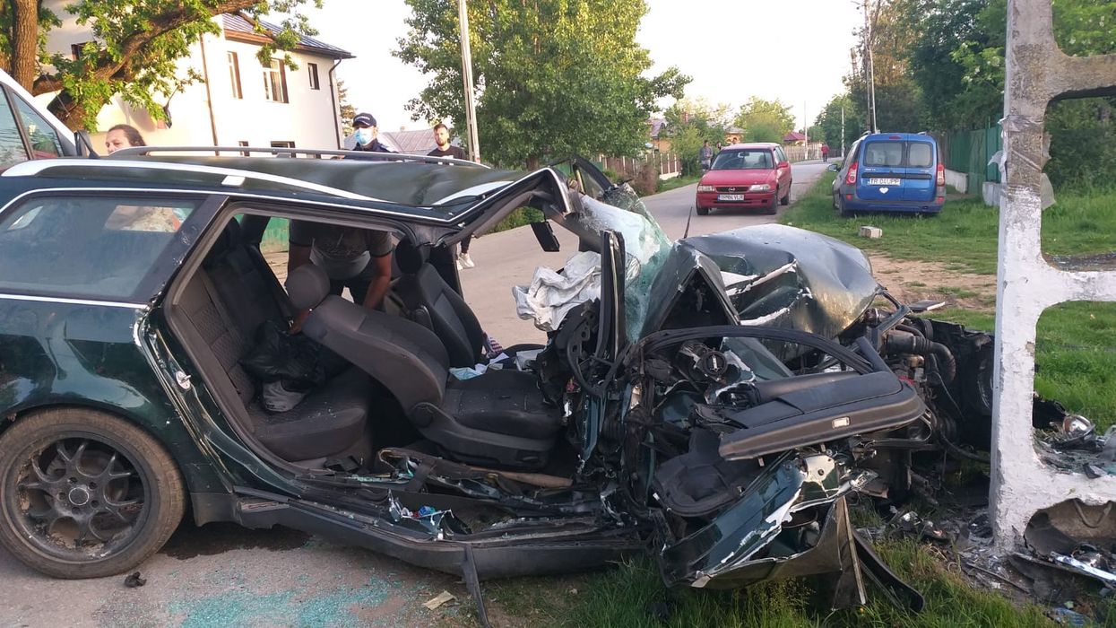 Accident horror în Teleorman! Un tânăr de 26 de ani a murit strivit. FOTO