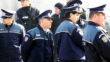 Scene socante in centrul Sibiului! Doi boschetari s-au imbracat in politisti si s-au apucat sa imparta amenzi!