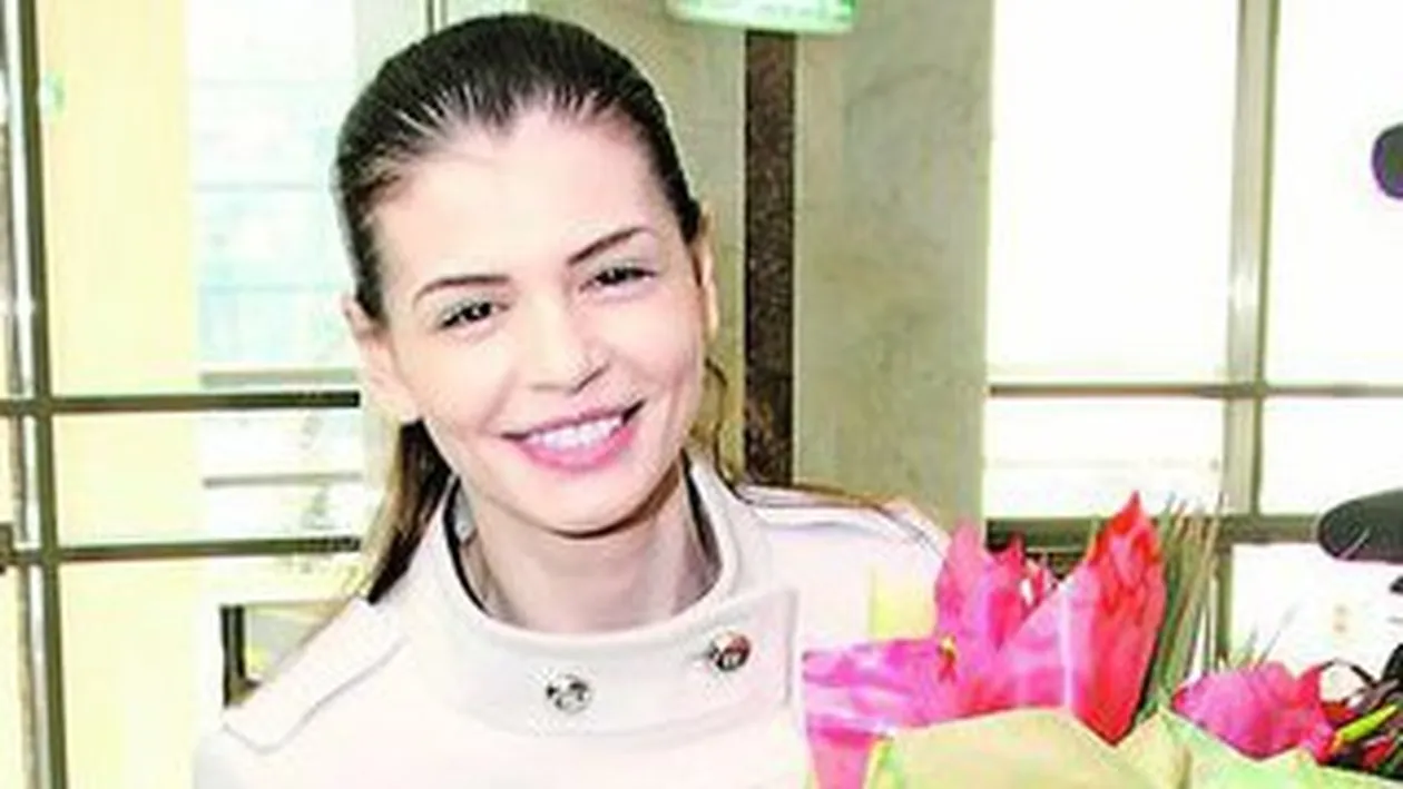 Monica Gabor a asteptat 12 ore la tribunal: Am venit sa-mi recuperez copilul