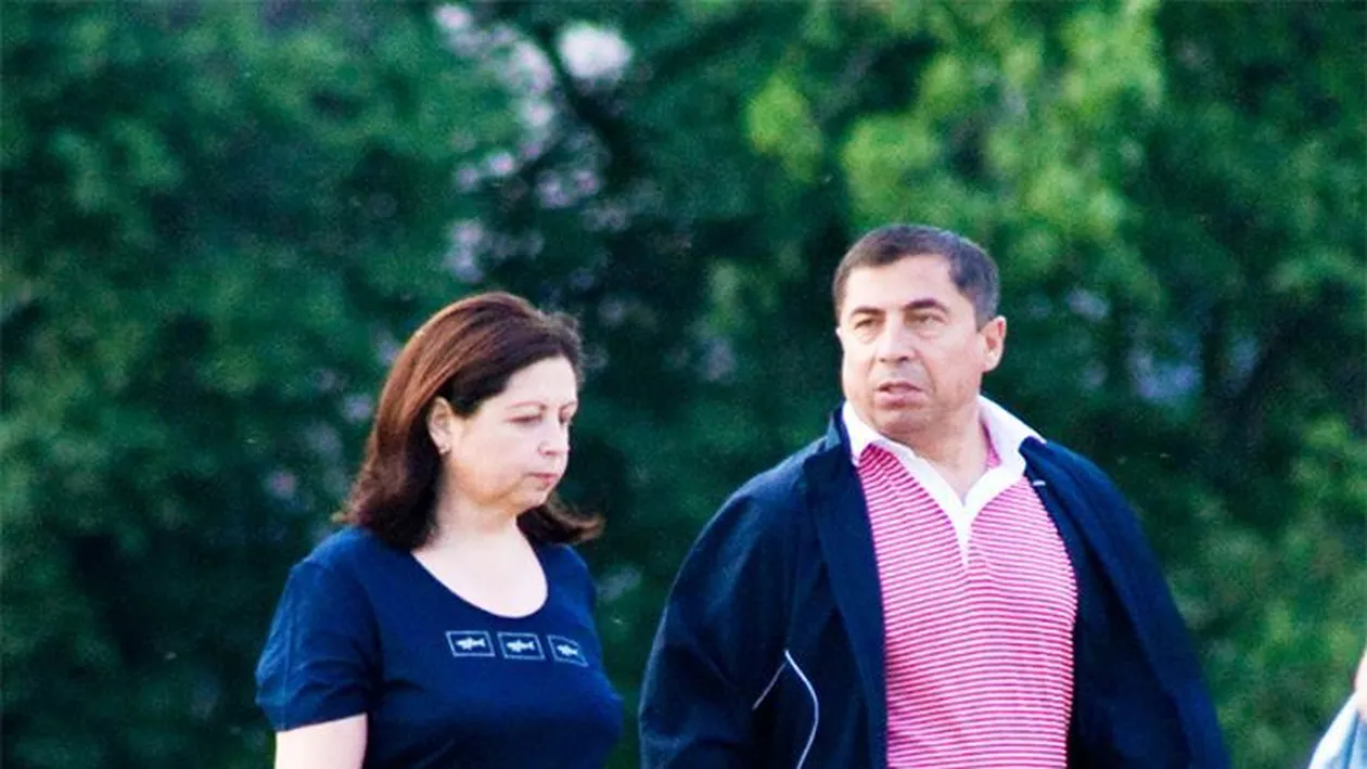 Soţia l-a găsit pe milionar cu ştreangul în jurul gâtului! I-a tăiat cu un cuţit cordonul cu care se spânzurase! Cu o seară înainte, afaceristul şi soţia lui au...