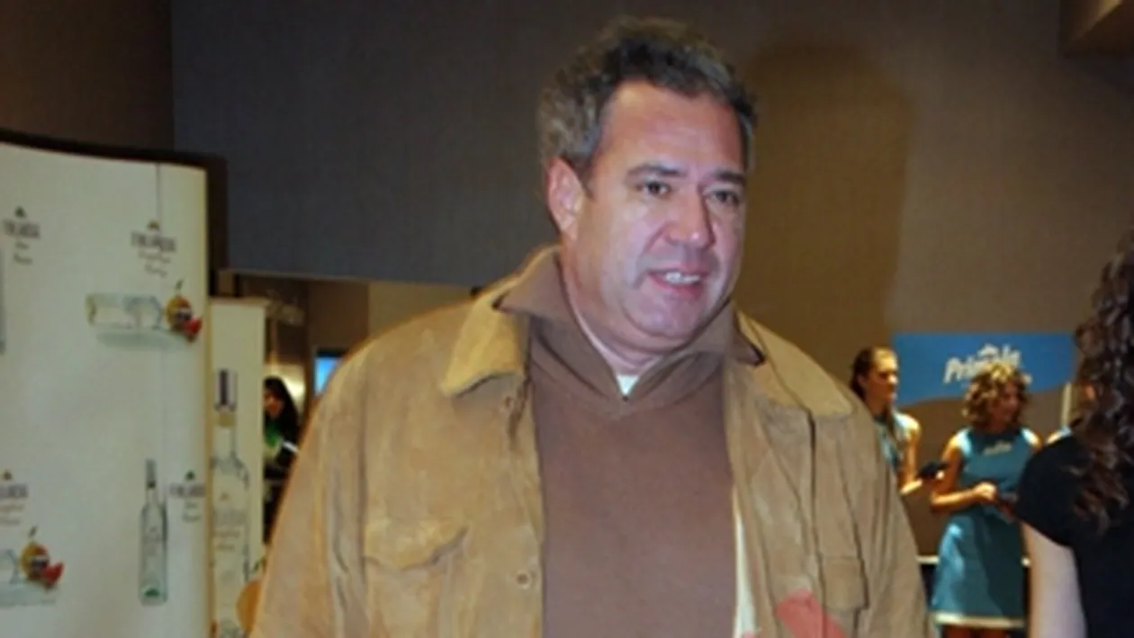 Adrian Iovan vrea toate femeile