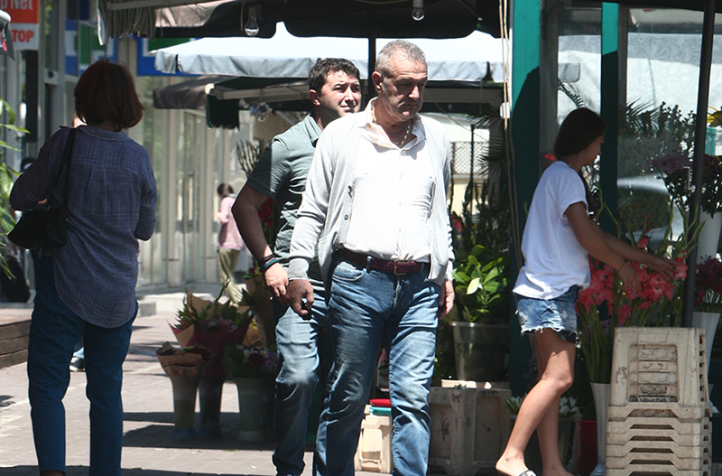 Gigi Becali îl "trimite" la Bălăceanca pe contestatarul său, Ovidiu Christian Altmann (Foto: CANCAN.RO)