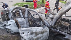 Cine este omul de afaceri care a ars de viu în mașina care a explodat, în Arad. SRI exclude varianta unui atac terorist. FOTO