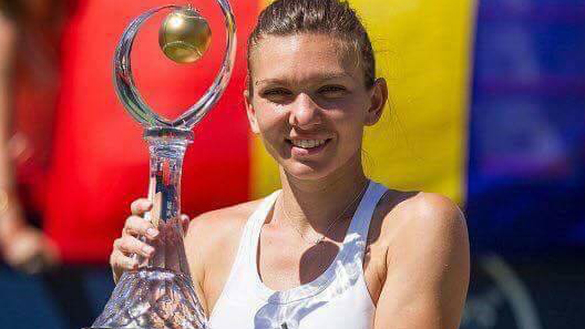 Simona Halep va face în curând 25 de ani şi a primit deja ”cadoul”  Nu a mai răbdat şi...