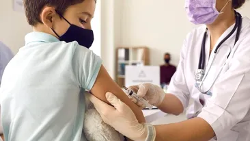 Prima tranșă de vaccinuri Pfizer pentru copii ajunge marți în România