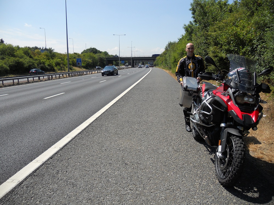 Mihai Ogășanu a parcurs mii de kilometri pe motocicletă