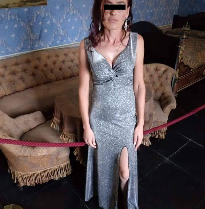 Alina, o tânără de doar 33 de ani, a murit sub o ploaie de lovituri. Călău i-a fost chiar soțul