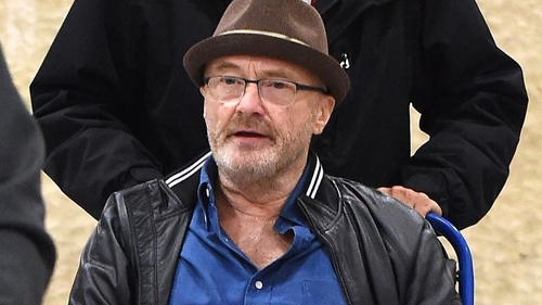 PHIL COLLINS, transportat de urgenţă la spital. Concertele au fost anulate