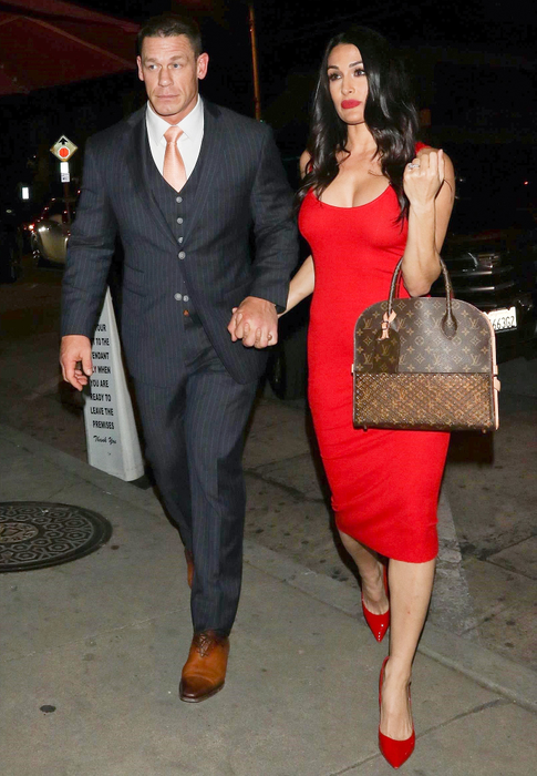 Actorul John Cena s-a despărțit de logodnica lui, Nikki Bella, cu trei săptămâni înainte de nuntă