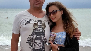 Dosar penal în cazul unui ieșean care i-a luat înapoi cu forța toate cadourile scumpe fostei iubite!