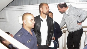 Prima poză cu Gabi Tamaș în arest la domiciliu! Cine l-a vizitat