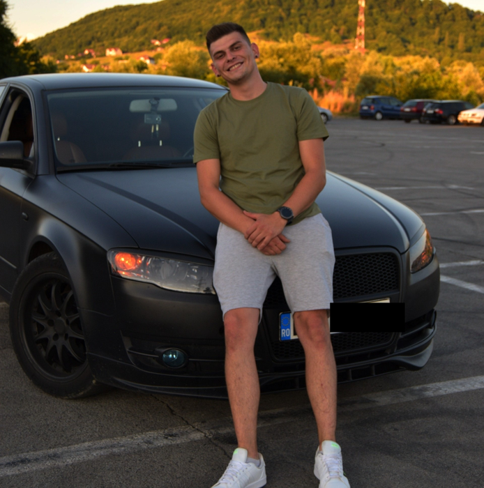 Ovidiu Roman s-a stins din viață la 26 de ani/ Sursa foto: Facebook