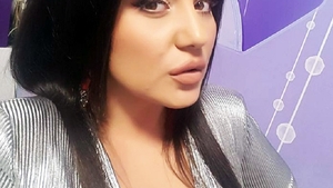 Se mărită Bianca Rus! Şi-a ales deja rochia de mireasă
