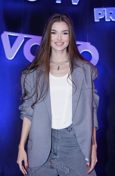 Theo Rose, reacție surprinzătoare după ce a fost criticată pentru aspectul fizic: ”Mă interesează să nu fiu proastă”