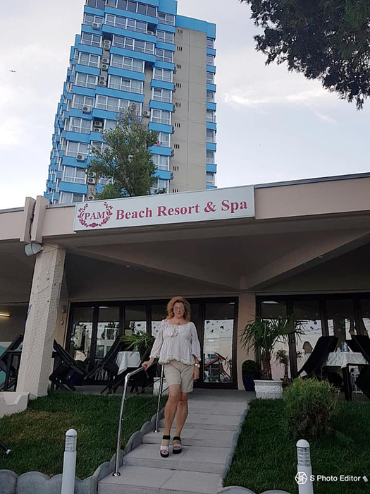 Mihaela Borcea și fostul șofer își asumă relația de iubire. Gesturile amoroase făcute în public