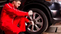 Cât costă să îţi schimbi anvelopele de iarnă, în 2022? Când eşti obligat să le ai