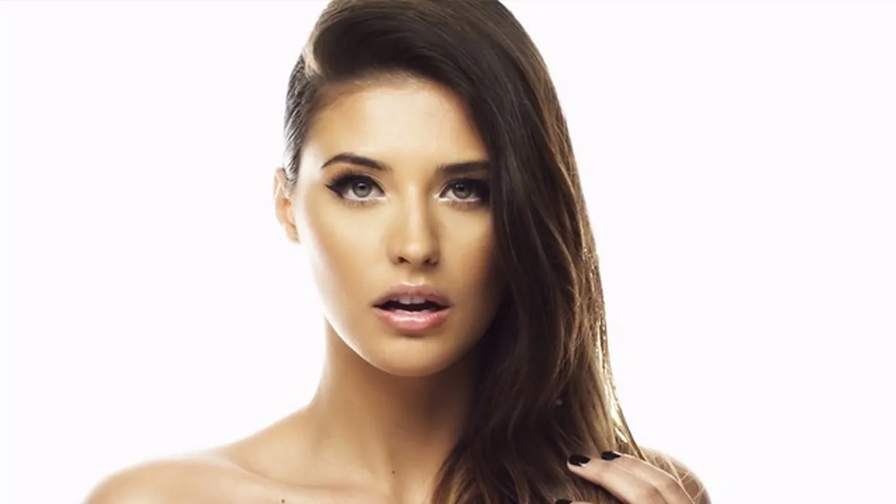 Antonia si-a sedus fanii cu infatisarea ei romantica! Esti perfecta! Imaginea asta a strans mii de Like-uri!