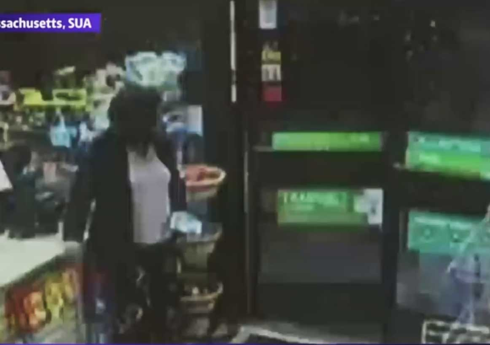 O femeie a văzut moartea trecând pe lângă ea la milimetru! Stătea la coadă la supermarket, când…