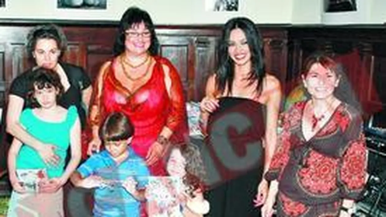 Cosmina Pasarin a ramas fara emisiune inainte de a o incepe!